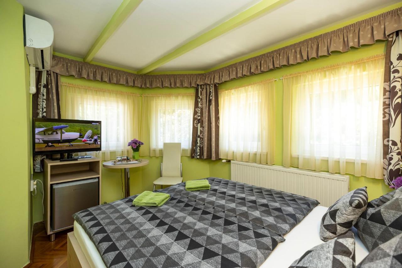 Cecey Vendeghaz Bed & Breakfast Eger Luaran gambar