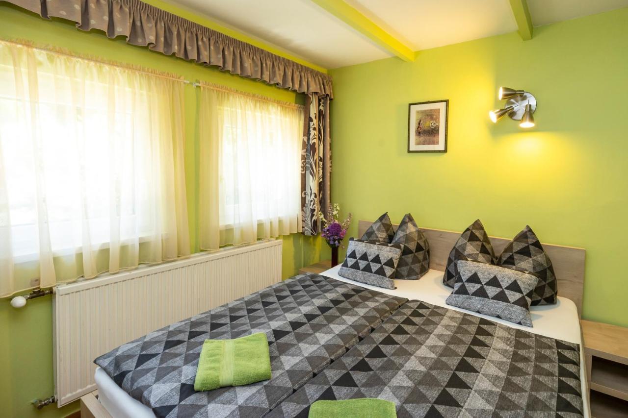 Cecey Vendeghaz Bed & Breakfast Eger Luaran gambar